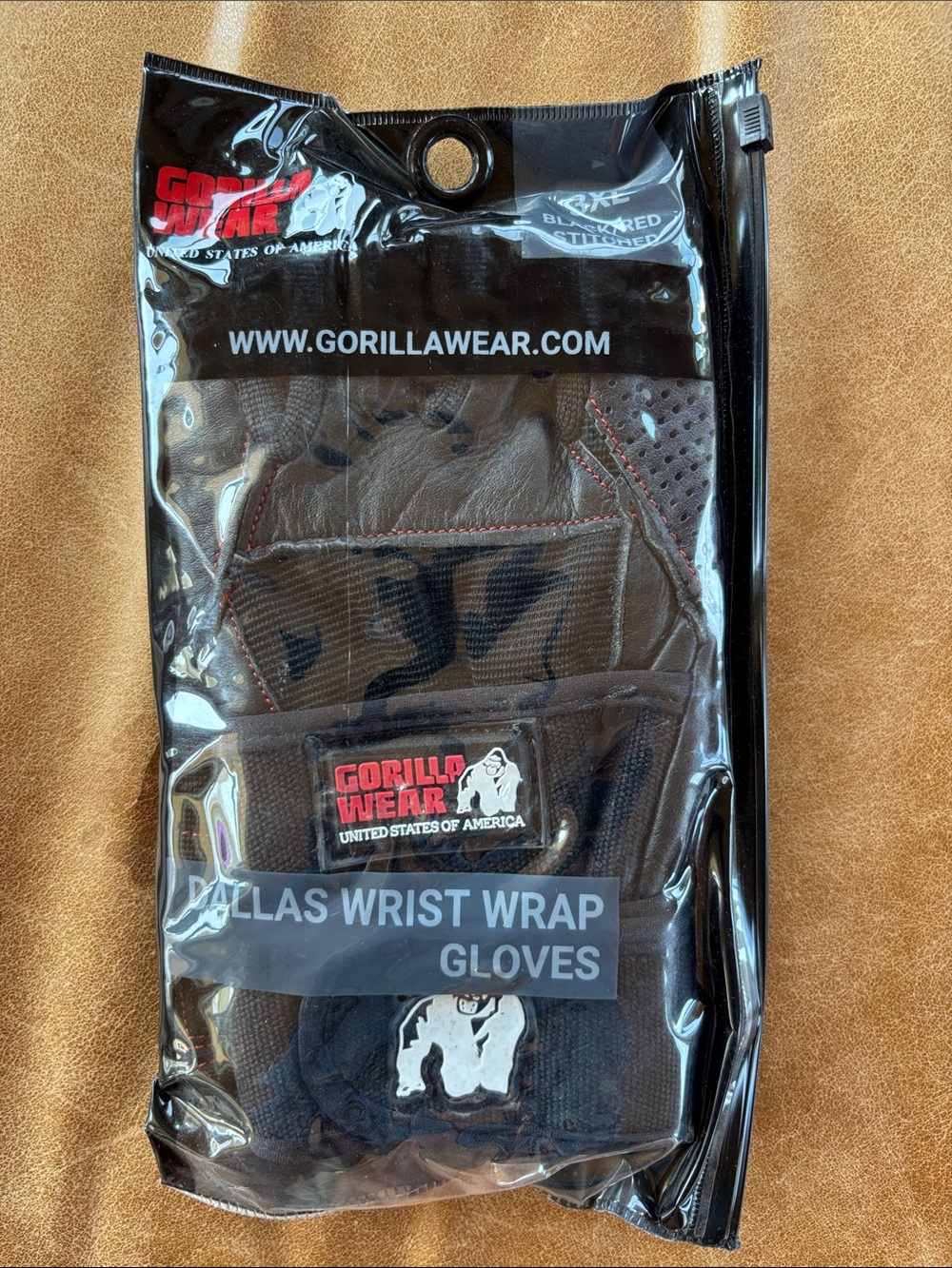 Gorilla Wear Dallas Wrist Wrap Gloves - Black